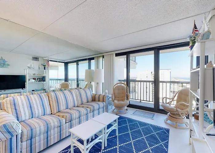 Wonderful Beachfront With Pools Gym Sauna Ac & Balcony *