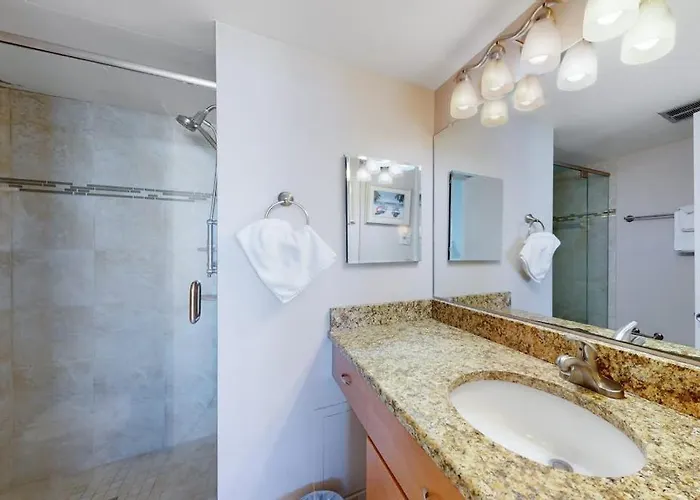 Wonderful Beachfront With Pools Gym Sauna Ac & Balcony Ocean City